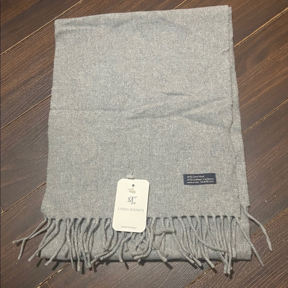 Linea Emmeti MT Italian Scarf 80% Wool 20% Cashmere NWT Gray